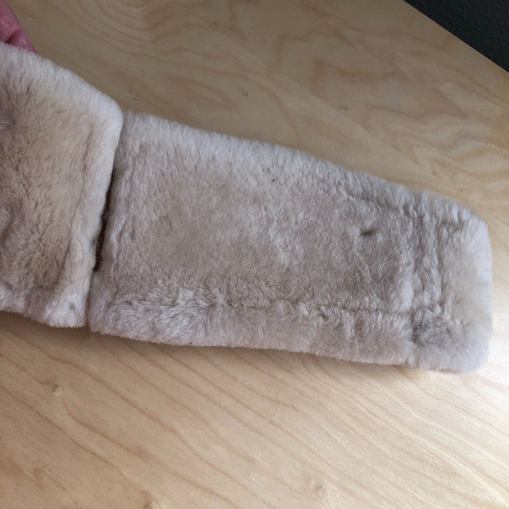 UGG Chestnut Suede Shearling Headband with Cream Trim - Picture 8 of 9